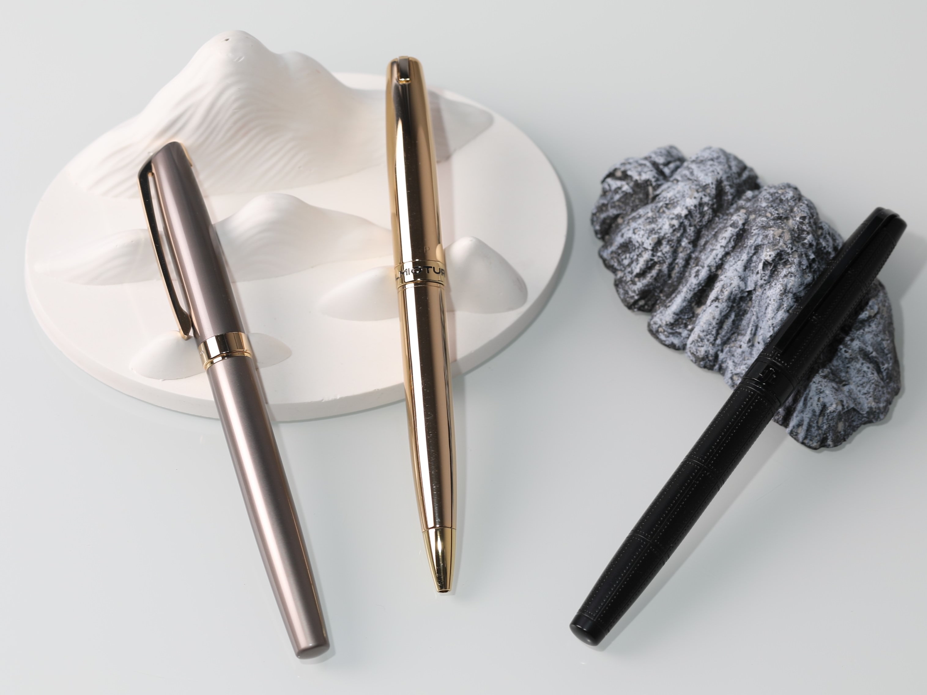 签字笔  美工笔  圆珠笔  蘸水笔 金笔  钢笔 定制笔  书法笔、签字笔   宝威BVSports（中国） 水妖